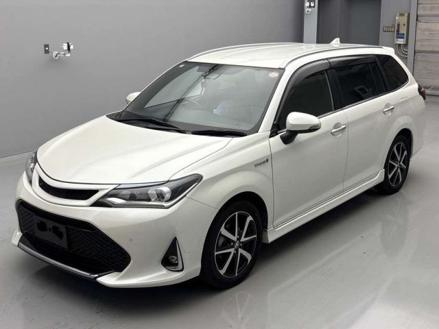 TOYOTA COROLLA FIELDER 2018