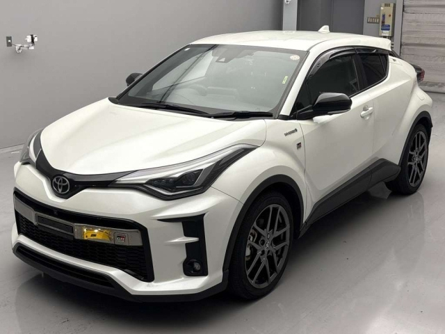 TOYOTA C-HR 2020