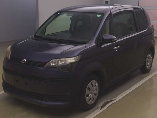 TOYOTA SPADE 2013
