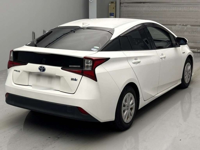 TOYOTA PRIUS 2020