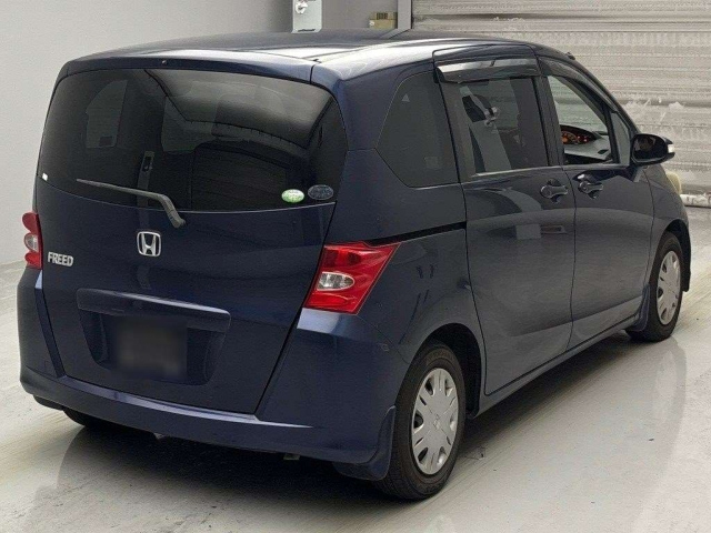 HONDA FREED 2009