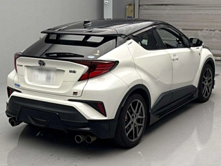 TOYOTA C-HR 2020