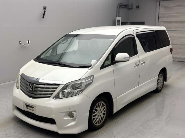 TOYOTA ALPHARD 2009