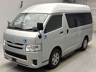 TOYOTA HIACE VAN 2017