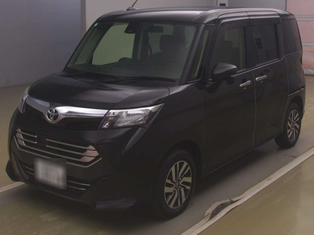 TOYOTA TANK 2018