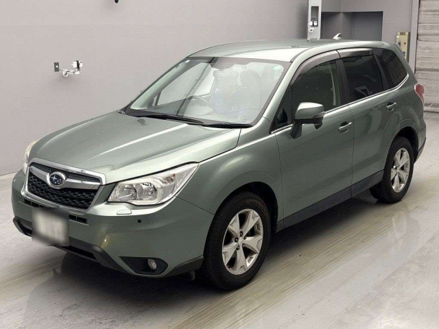 SUBARU FORESTER 2015