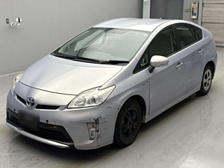 TOYOTA PRIUS 2012