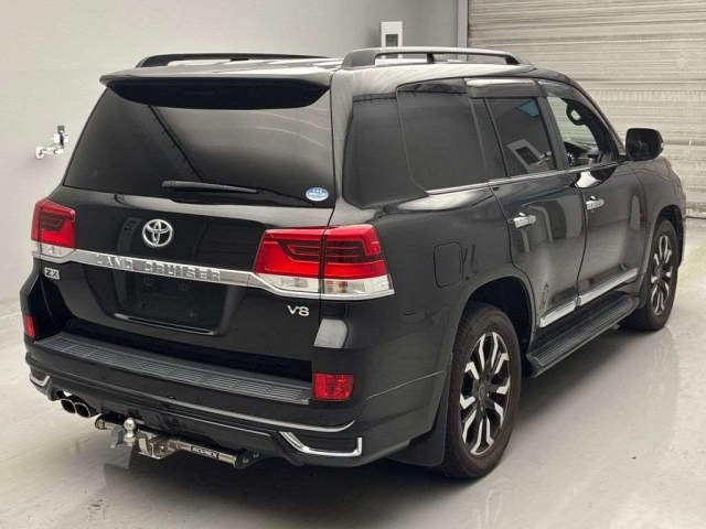 TOYOTA LAND CRUISER 2020