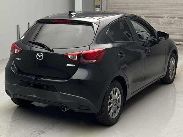 MAZDA DEMIO 2019