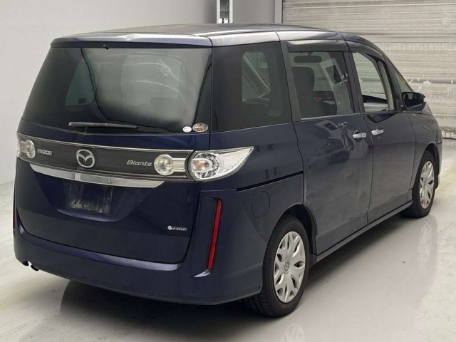 MAZDA BIANTE 2010