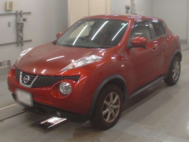 NISSAN JUKE 2013