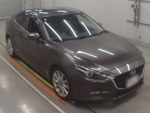 MAZDA AXELA 2018