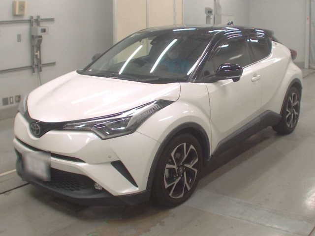 TOYOTA C-HR 2019