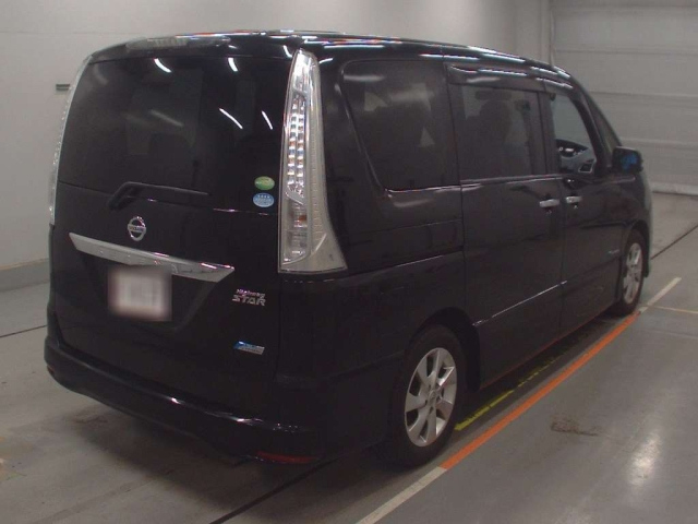 NISSAN SERENA 2013