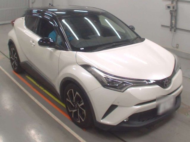 TOYOTA C-HR 2019