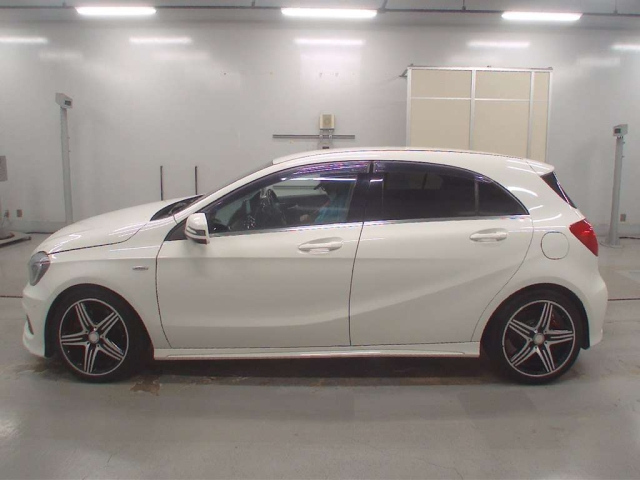 MERCEDES BENZ A CLASS 2014