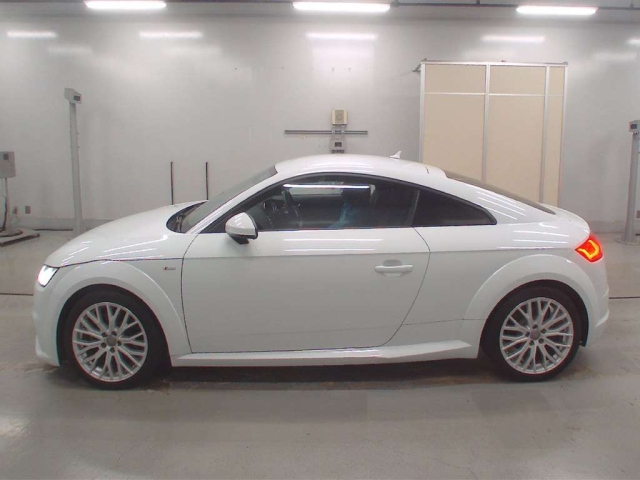 AUDI TT 2017