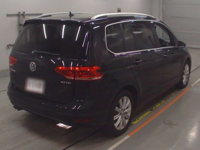 VOLKSWAGEN GOLF TOURAN 2018