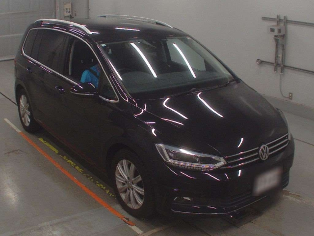VOLKSWAGEN GOLF TOURAN 2018