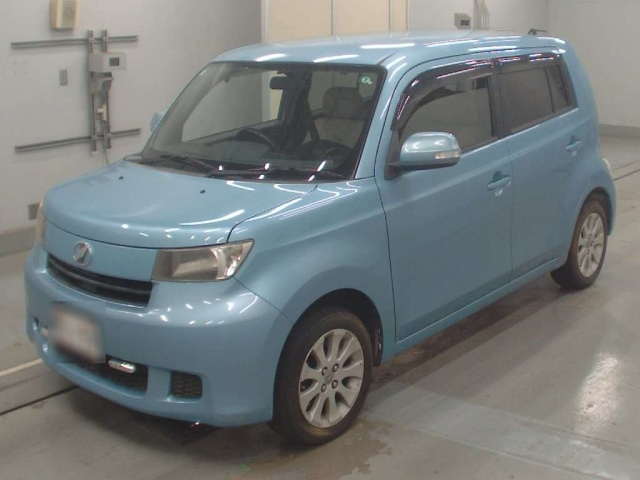 TOYOTA BB 2009