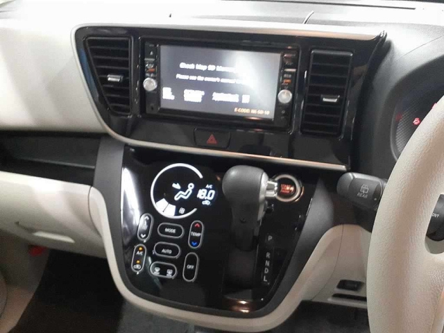 NISSAN DAYZ ROOX 2017