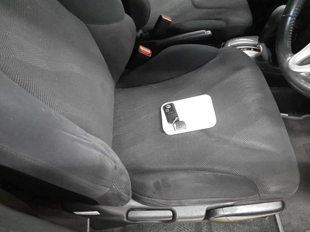 HONDA FIT 2010