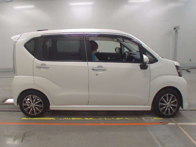 DAIHATSU MOVE 2018