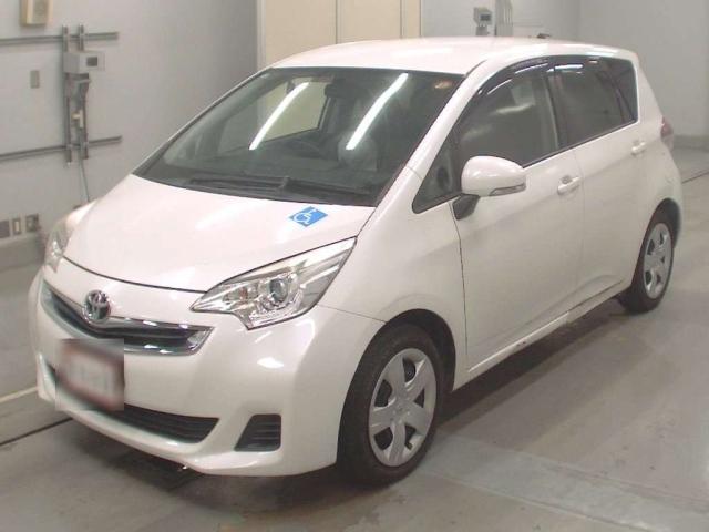 TOYOTA RACTIS 2016