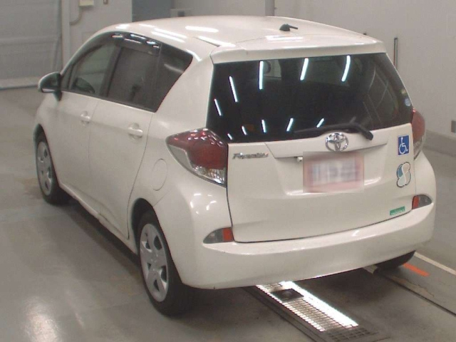 TOYOTA RACTIS 2016