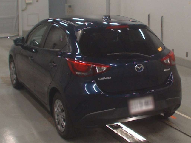 MAZDA DEMIO 2019