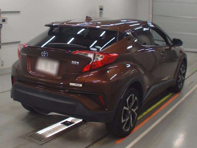 TOYOTA C-HR 2017