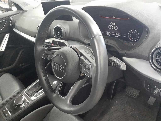 AUDI Q2 2018