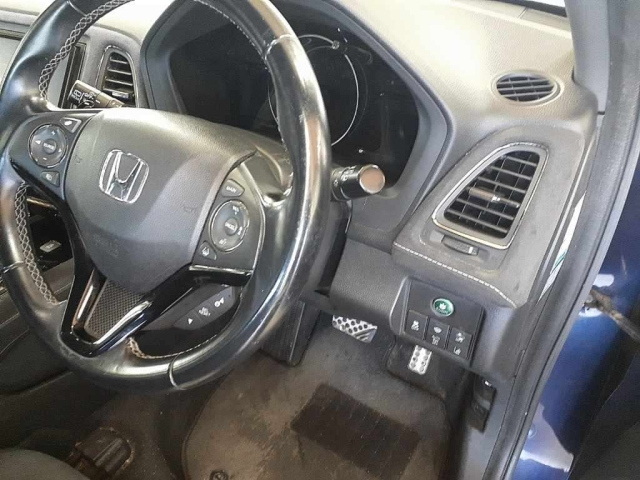 HONDA VEZEL 2016
