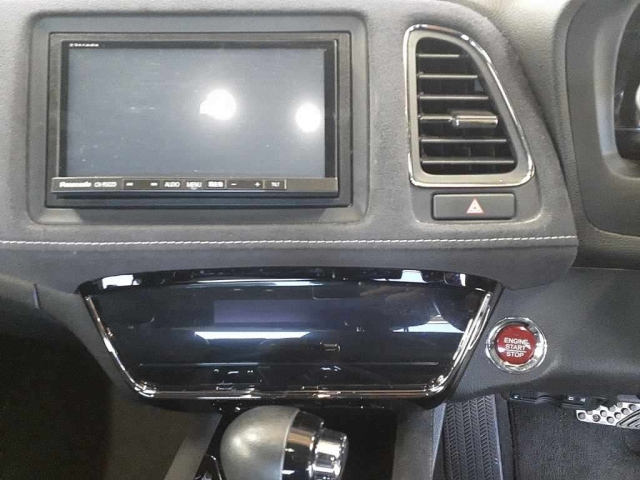 HONDA VEZEL 2016