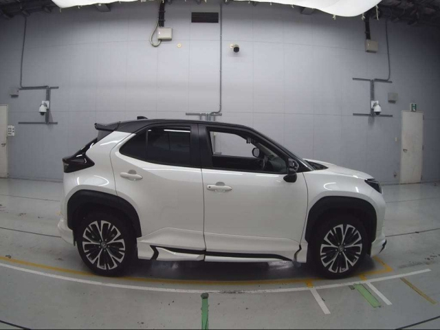 TOYOTA YARIS CROSS 2020