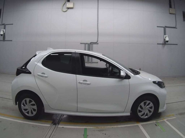 TOYOTA YARIS 2023