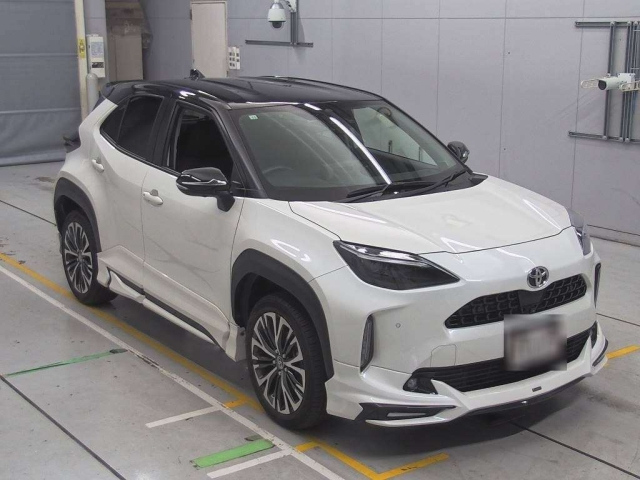 TOYOTA YARIS CROSS 2020