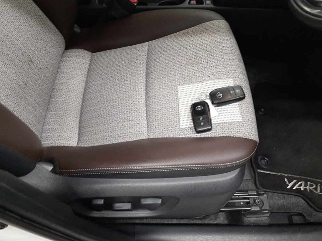 TOYOTA YARIS CROSS 2020