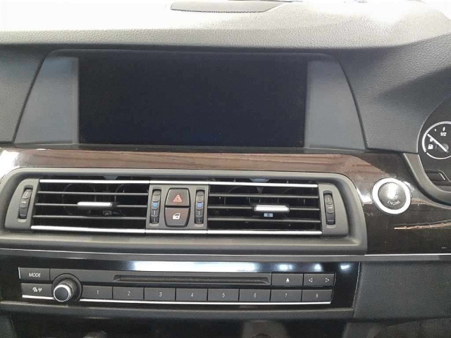 BMW 5 SERIES 2012