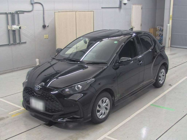 TOYOTA YARIS 2024
