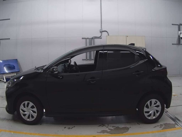 TOYOTA YARIS 2020