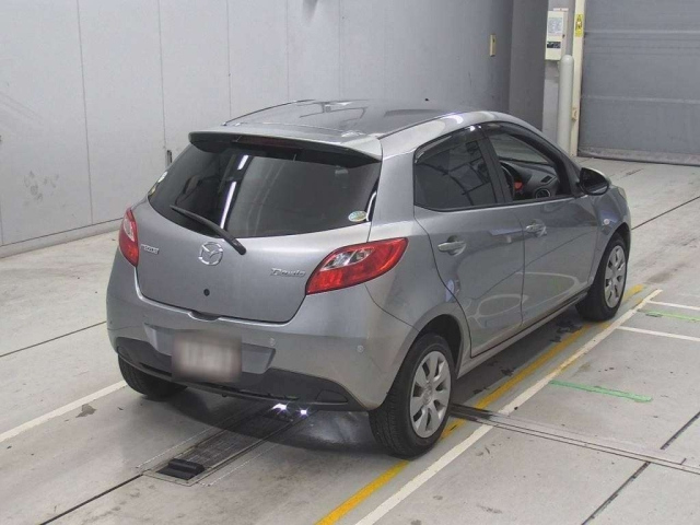 MAZDA DEMIO 2013
