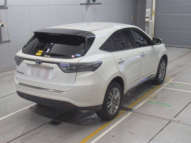 TOYOTA HARRIER 2014