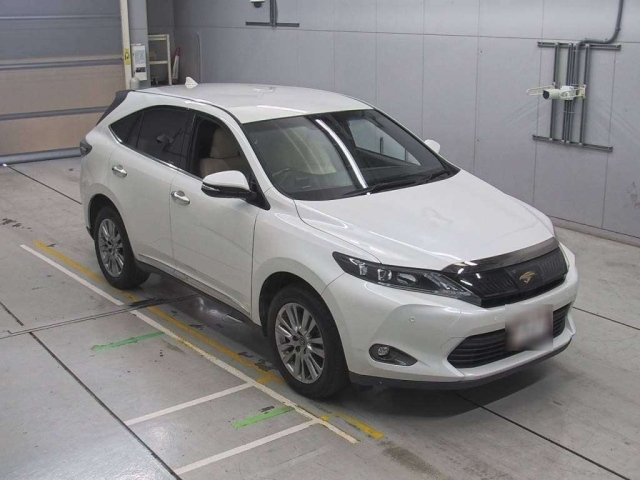 TOYOTA HARRIER 2014