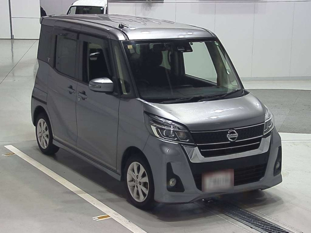 NISSAN DAYZ ROOX 2017