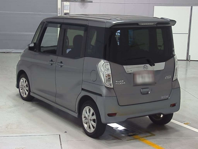 NISSAN DAYZ ROOX 2017