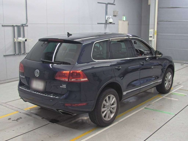 VOLKSWAGEN TOUAREG 2011