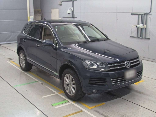 VOLKSWAGEN TOUAREG 2011