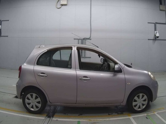 NISSAN MARCH 2010