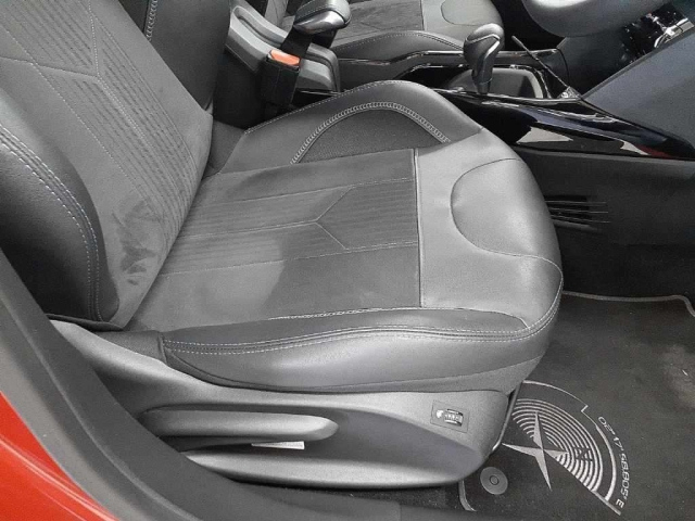 PEUGEOT 2008 2019